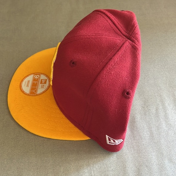 SnapBack USC Hat size Infant - Picture 2 of 3